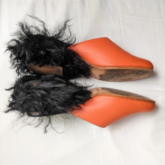 Alfeya Valrina Designer Leather Orange Furry Heel Slides Women's Size US 6 - Picture 4 of 7